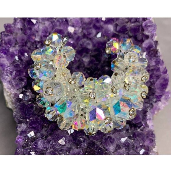Half-Moon Clear Crystal, Aurora Borealis Pin in Silver plate, Vintage - Picture 1 of 4